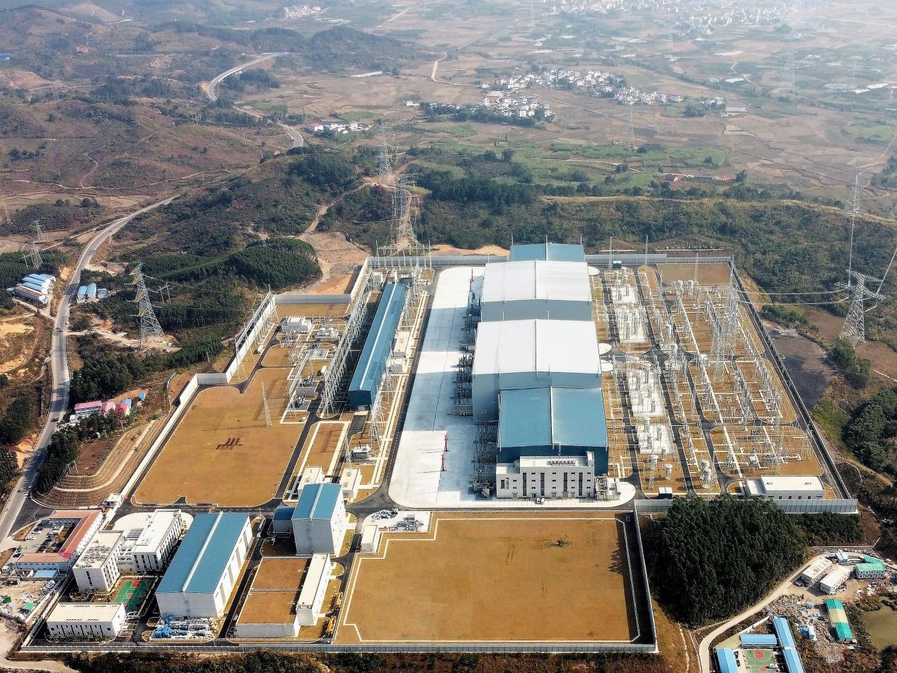 图2 特高压±800kV广东龙门柔性直流换流站.jpg